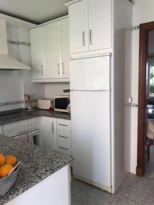 Appart T3 A Louer En Andalousie Chiclana de la Frontera Eksteriør billede